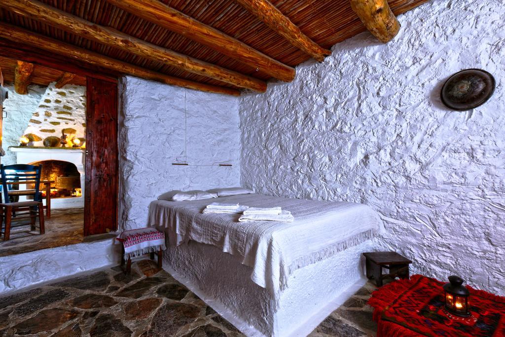 Aparthotel Aspros Potamos Makrýgialos Habitación foto