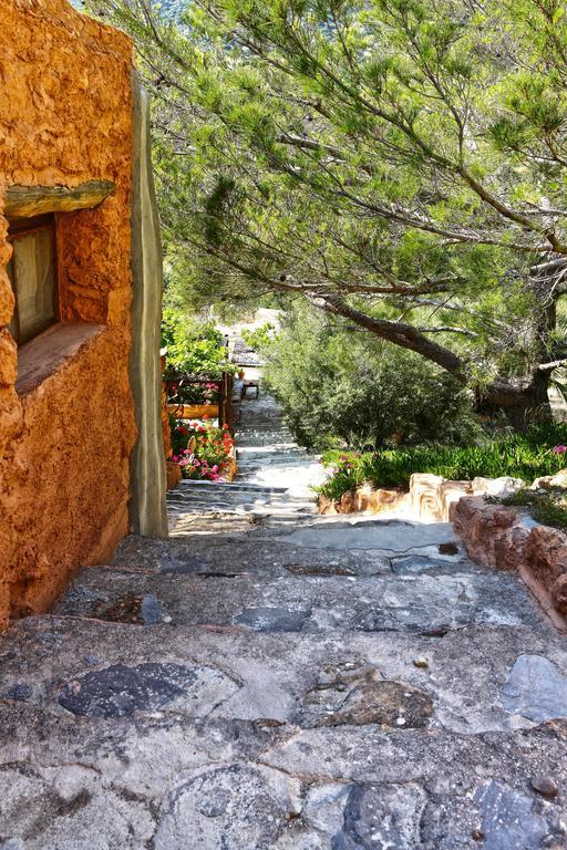Aparthotel Aspros Potamos Makrýgialos Exterior foto