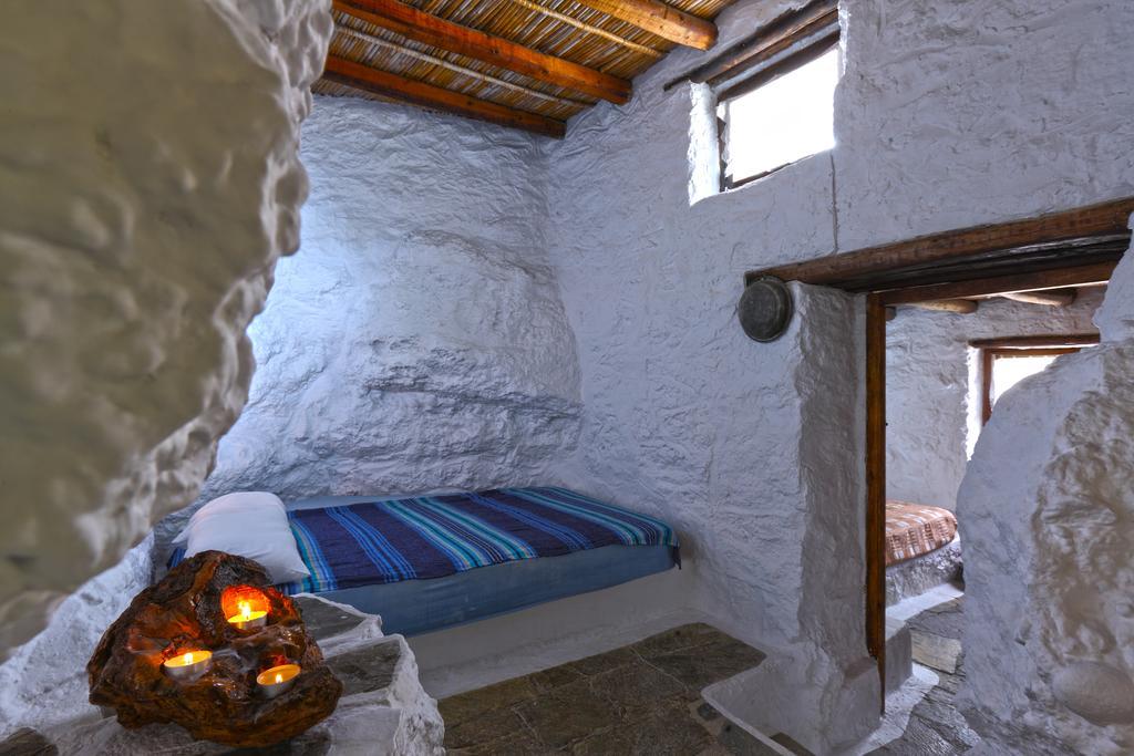 Aparthotel Aspros Potamos Makrýgialos Habitación foto