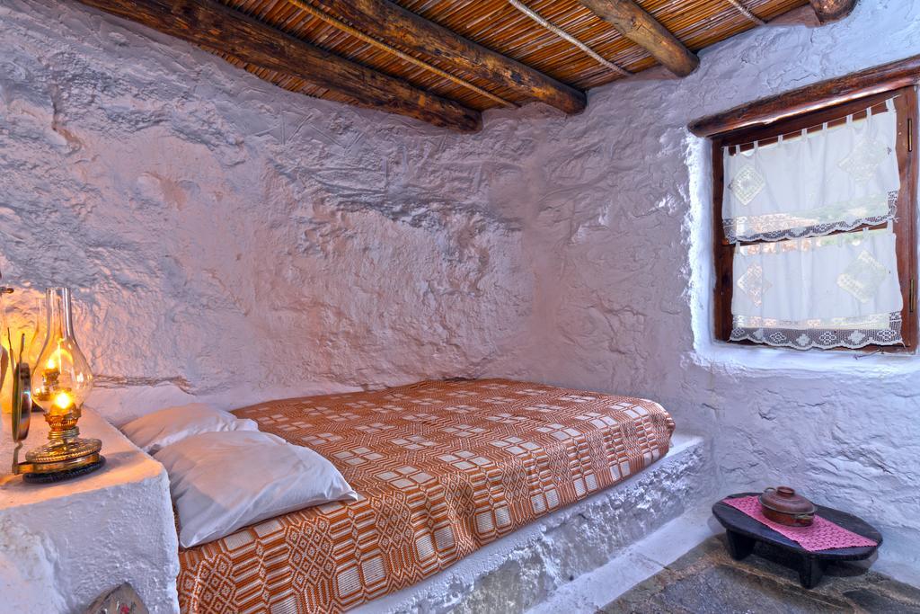 Aparthotel Aspros Potamos Makrýgialos Habitación foto