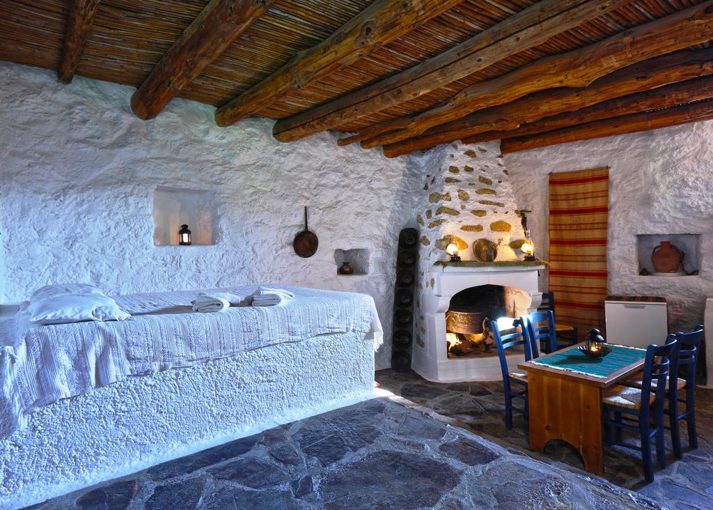 Aparthotel Aspros Potamos Makrýgialos Habitación foto
