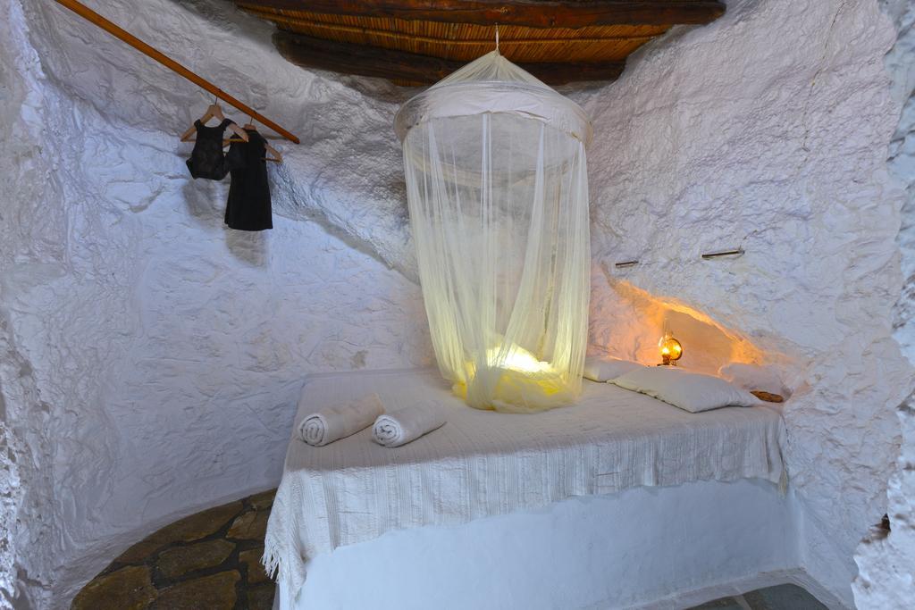 Aparthotel Aspros Potamos Makrýgialos Habitación foto