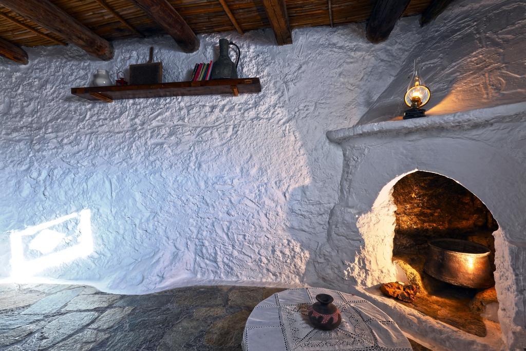 Aparthotel Aspros Potamos Makrýgialos Habitación foto