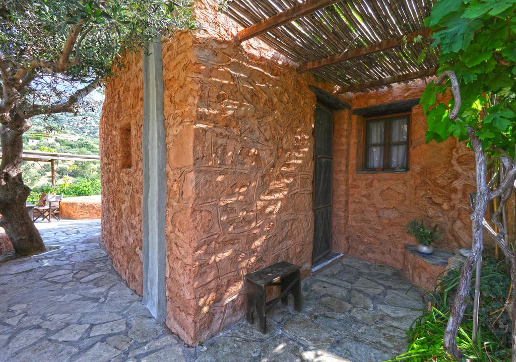 Aparthotel Aspros Potamos Makrýgialos Exterior foto